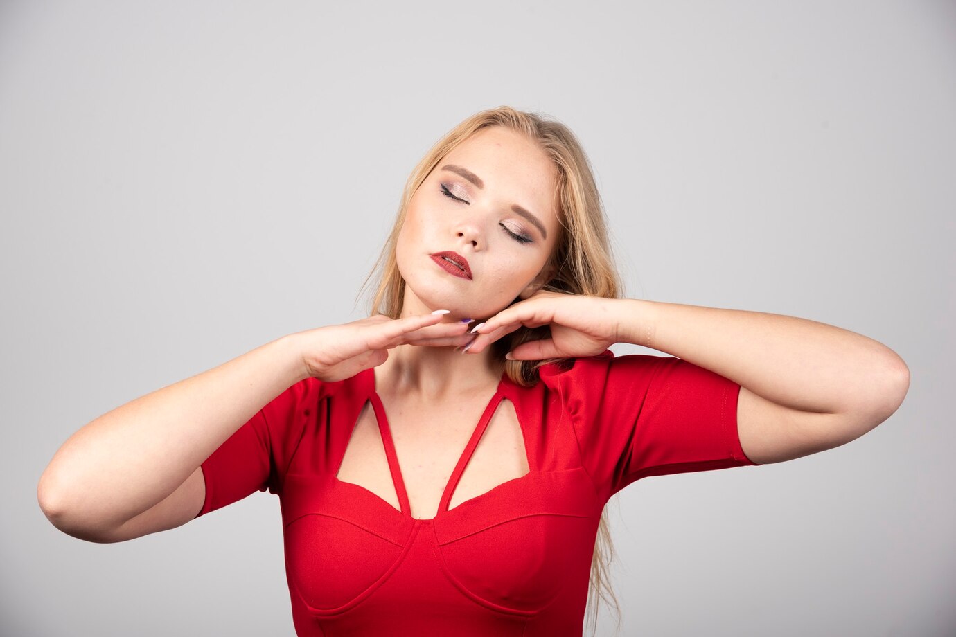 Boost Your Confidence: Win Her Over